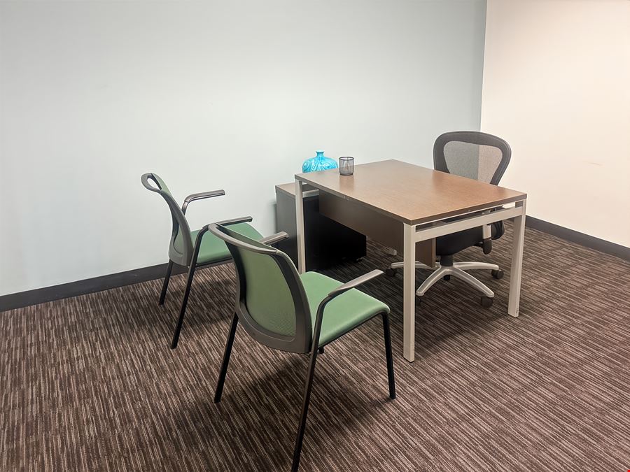 CA, Chula Vista - Gateway Chula Vista