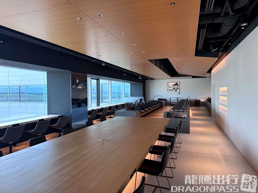 Power Lounge Premium Tokyo International (Haneda) Airport Terminal 2