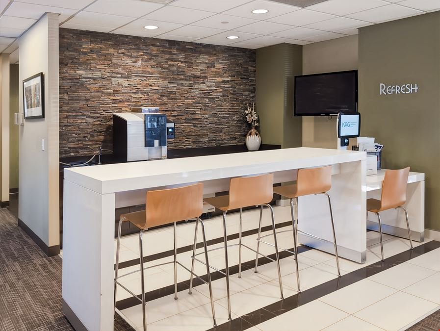 Regus - Hamilton - 100 Horizon