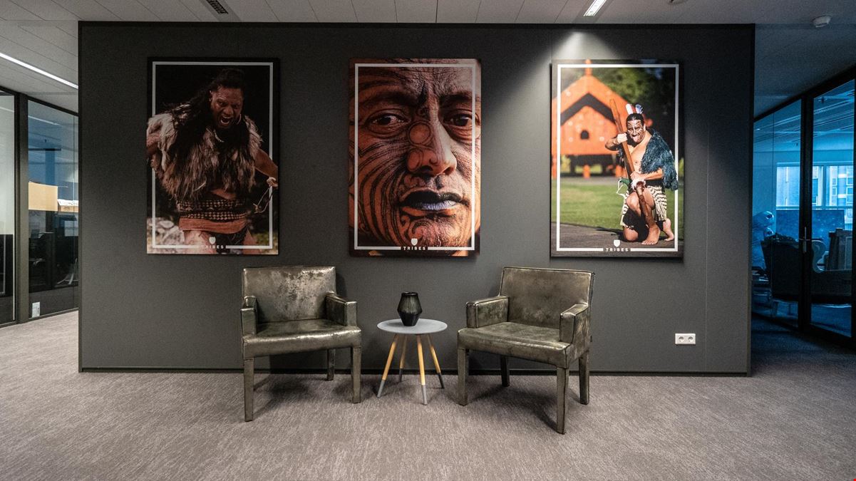 Tribes - The Hague Central Station