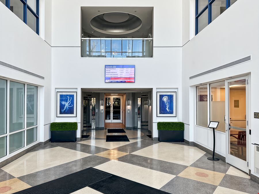 PA, Allentown - Tilghman St