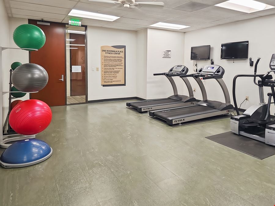Regus - San Antonio - One Riverwalk Place