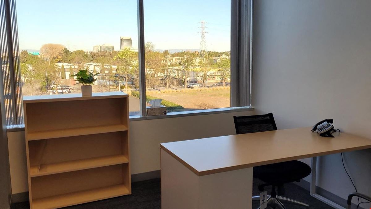 Day Office 356 ($30/hr or 1cr/hr)