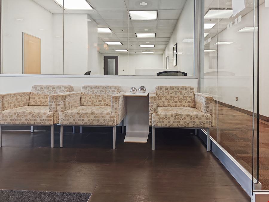 ON, Mississauga - Sussex Centre