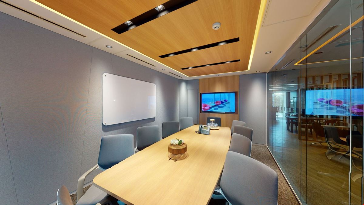 Compass Offices - Ichigo Ebisu Green Glass Building
