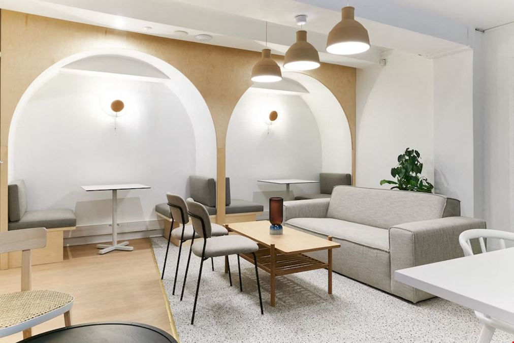 Deskeo - Paris 2 Sainte-Anne