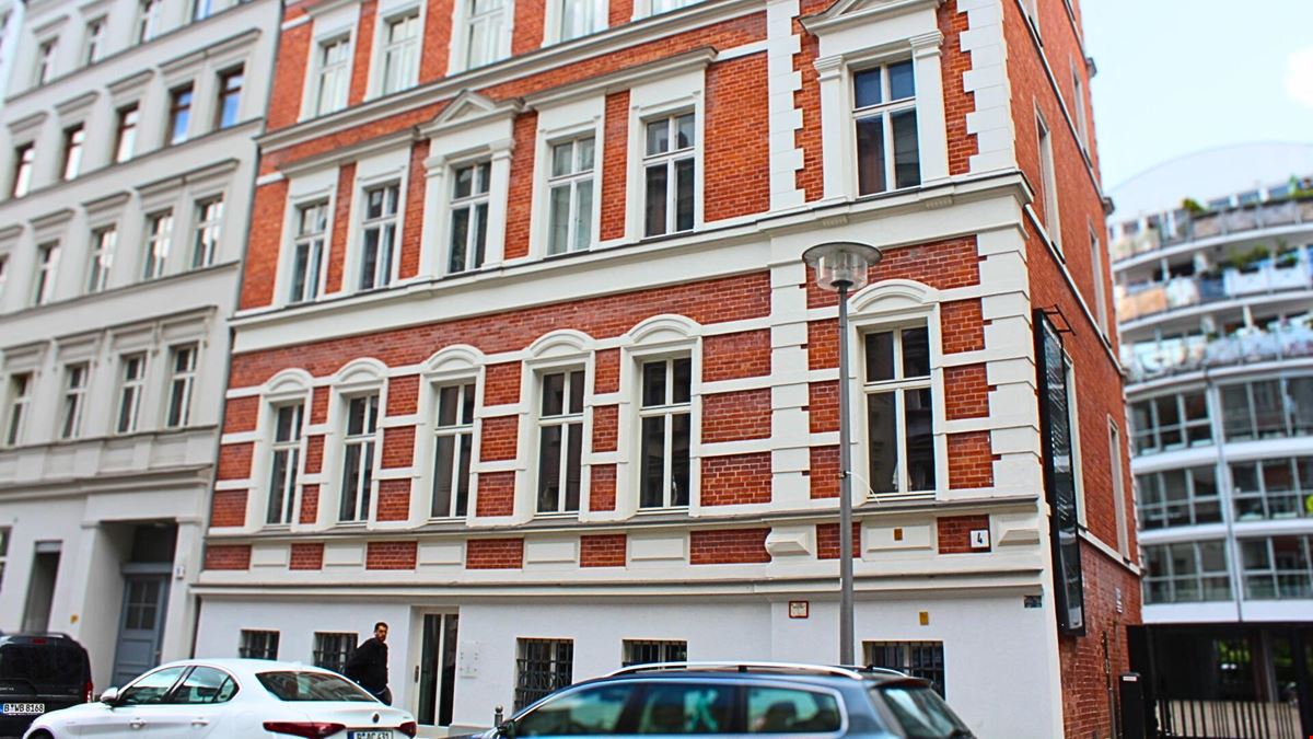 THE GATE BERLIN - Acker 4