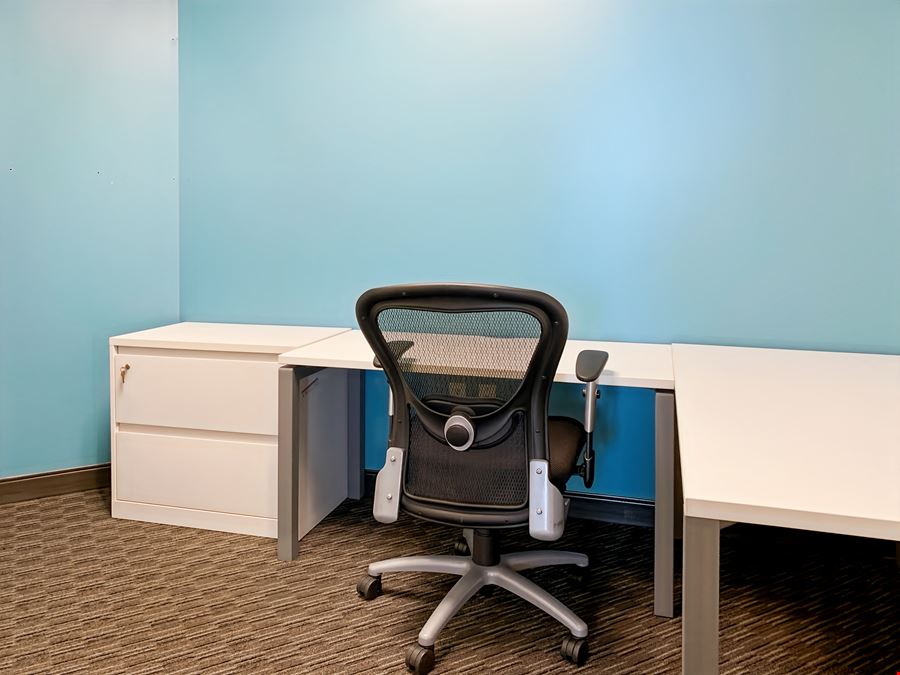 Regus - Silver Spring - Metro Plaza II
