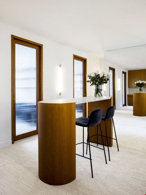 The Bureau - 28 Cours Albert 1er