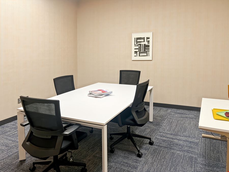 325 East Grand River Avenue