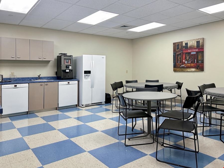 MA, Worcester - 370 Main Street