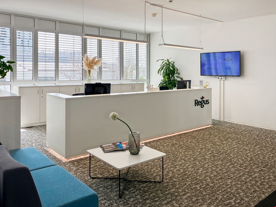 Regus - Business Park