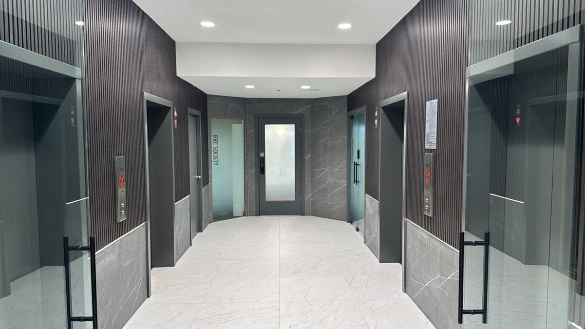 1163 Private office