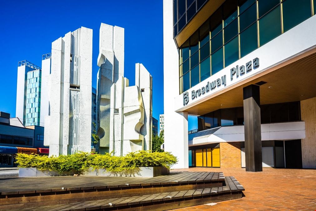 Office Suites on Broadway