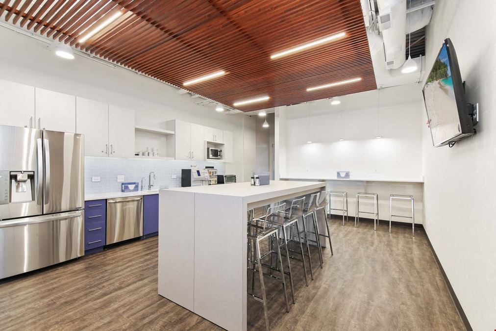 Signature Offices - Deerfield