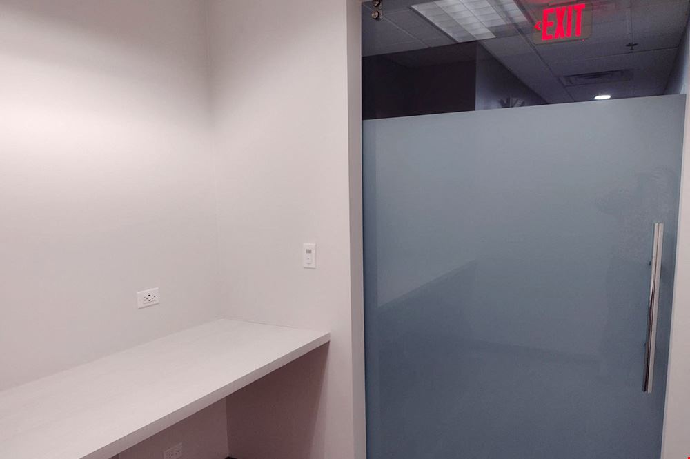 Workstyle Flexible Spaces - 2100 Manchester Road
