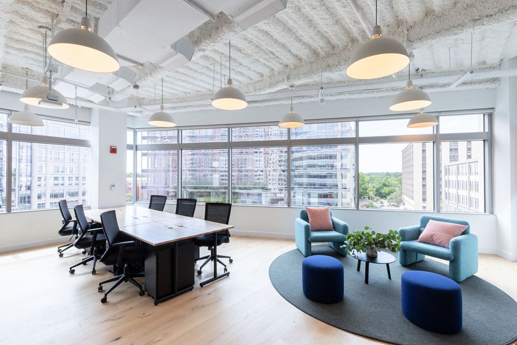 901 North Glebe Road