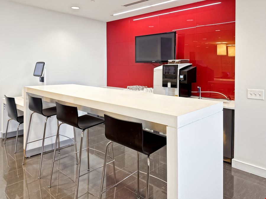 NC, Raleigh – Cap Trust Tower