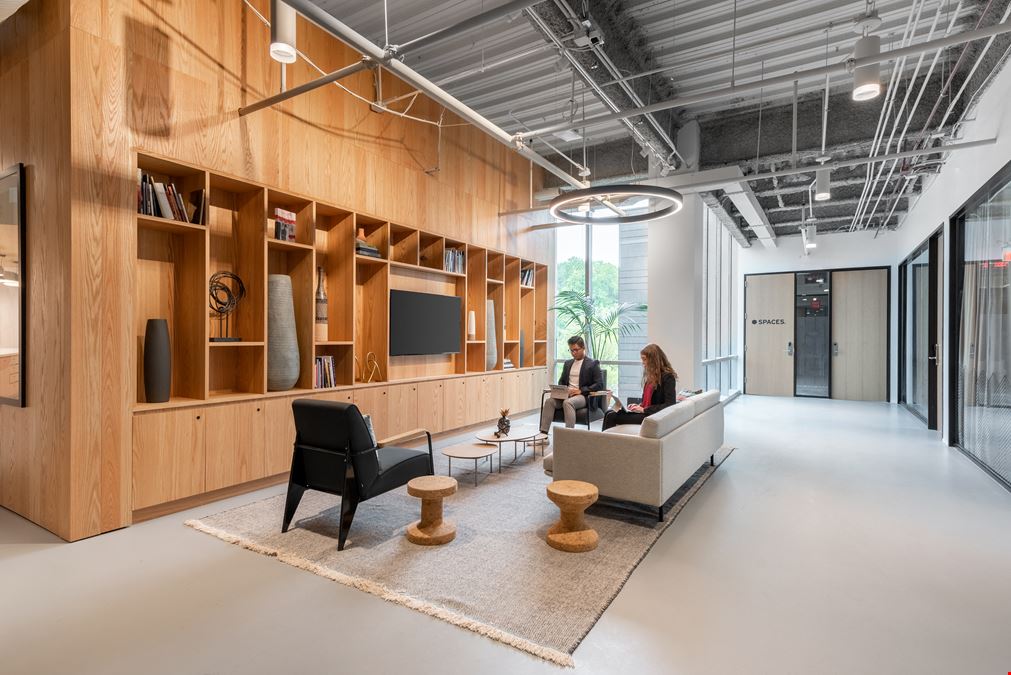 NC, Raleigh - Spaces Crabtree Terrace