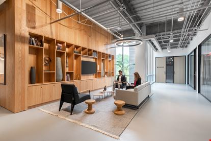 NC, Raleigh - Spaces Crabtree Terrace