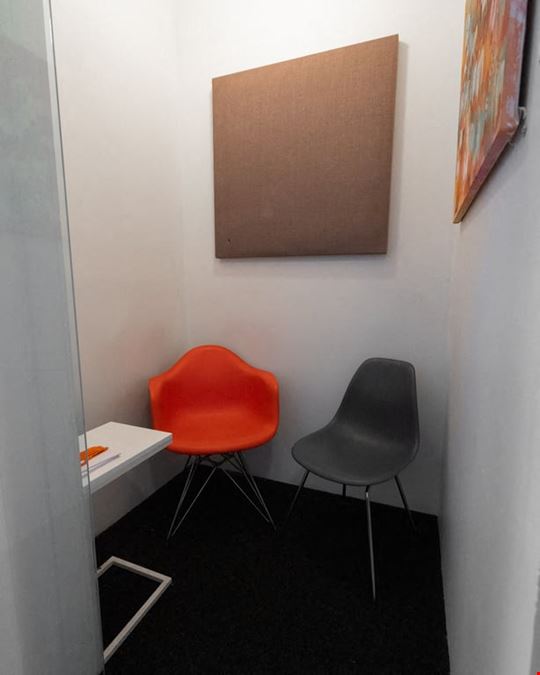 Chat Room 1