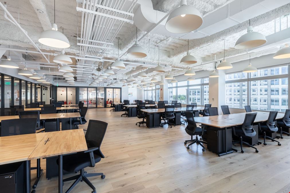 901 North Glebe Road