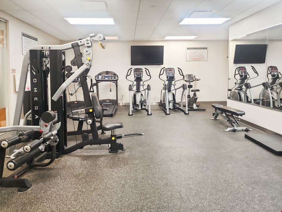 PA, Malvern - Valley Stream Pkwy