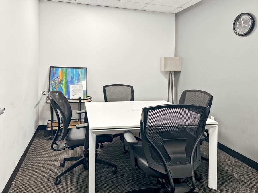 Regus - Levis
