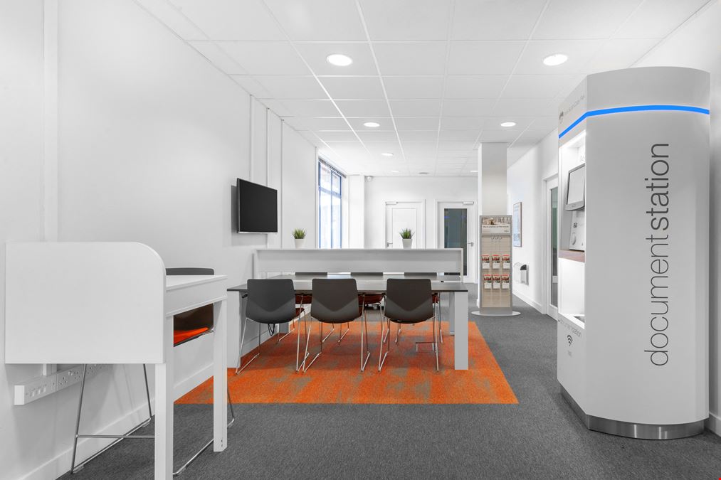 Strensham Services - Regus Express