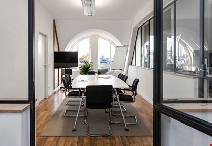 THE GATE BERLIN - THE VIEW