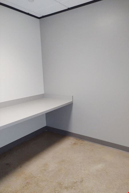 7322-7324 Southwest Freeway