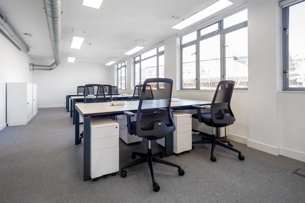 Landmark: Newman - Goodge Street