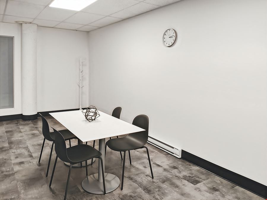 QC, Sherbrooke - King Street West