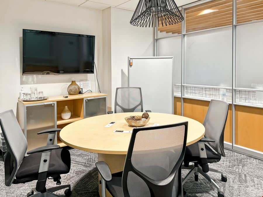 Regus - Phoenix - Washington at Sky Harbor