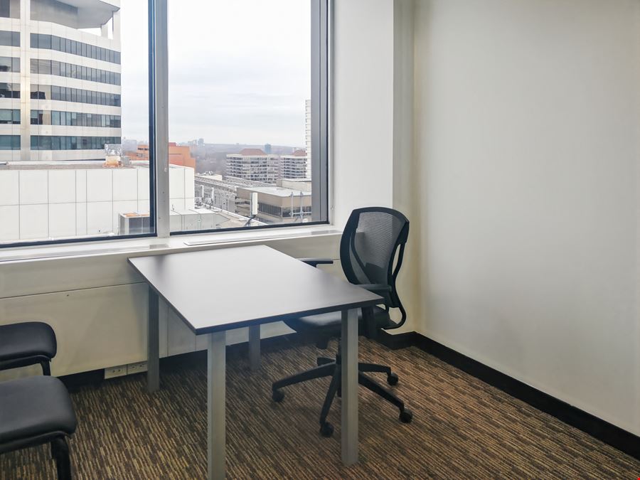 Regus - Toronto - Yonge & St Clair