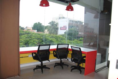 Starttopia - Coworking