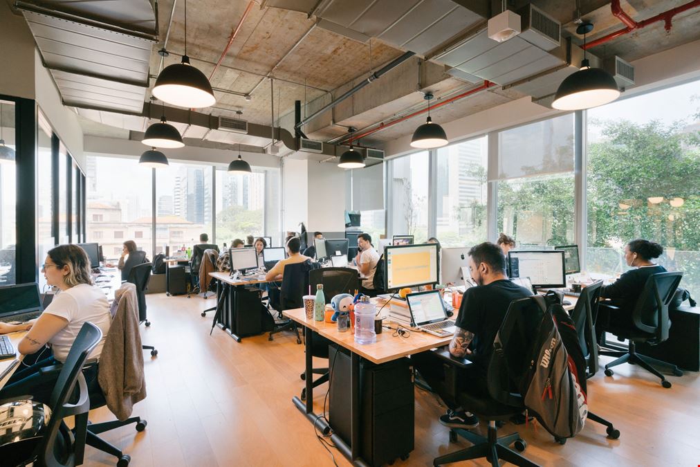WeWork - Atílio Innocenti 165