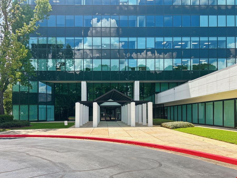 AL, Mobile - Montlimar Dr