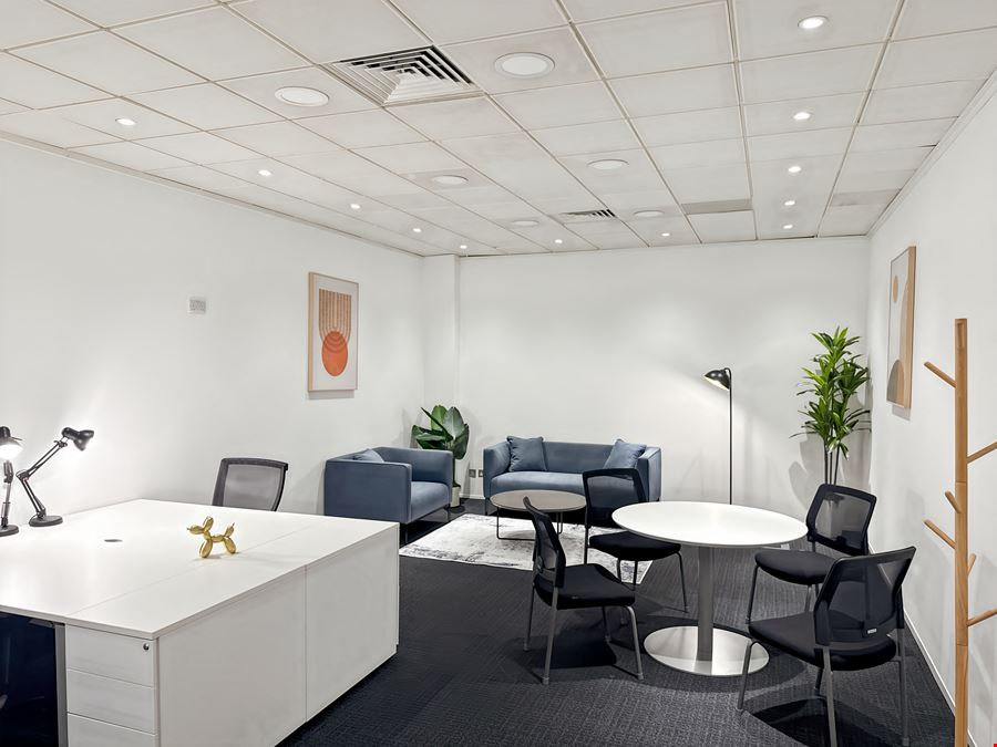 Regus - Cambourne