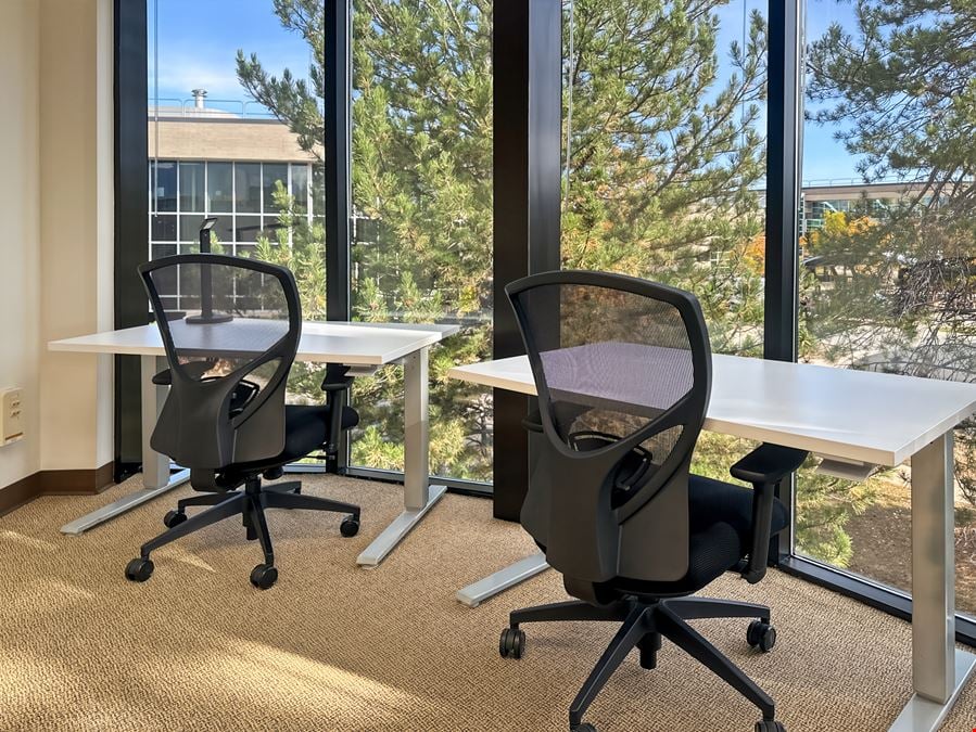 CO, Boulder - Center Green Dr