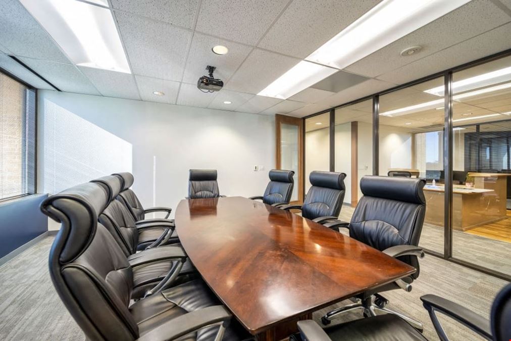 Twinrose Coworking - Midway Centre