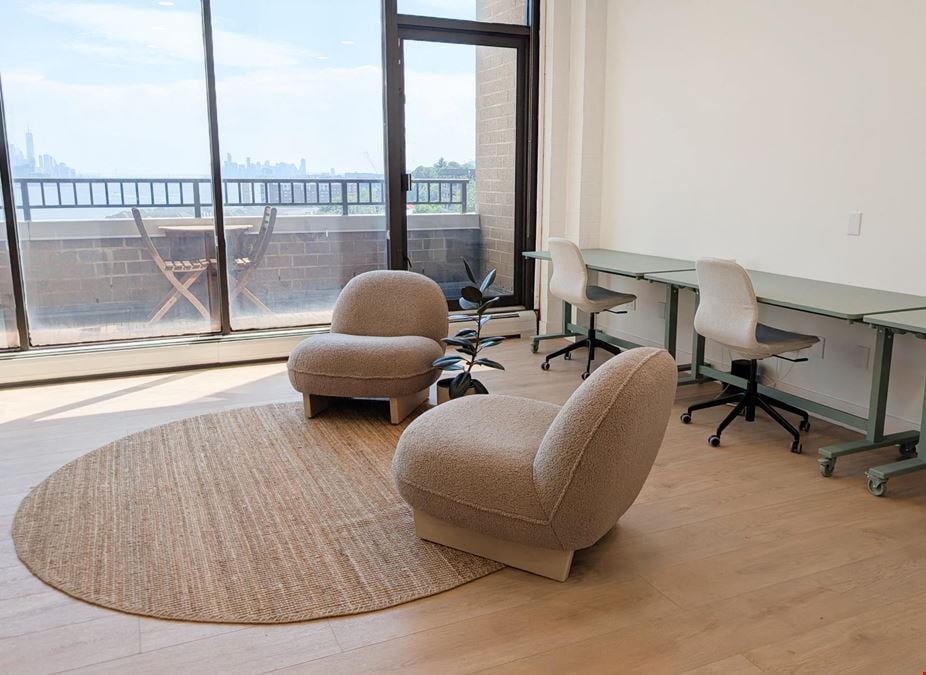 HudsonDesk
