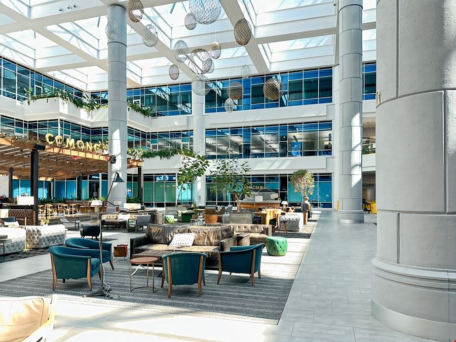 AZ, Scottsdale - Spaces Old Town Galleria