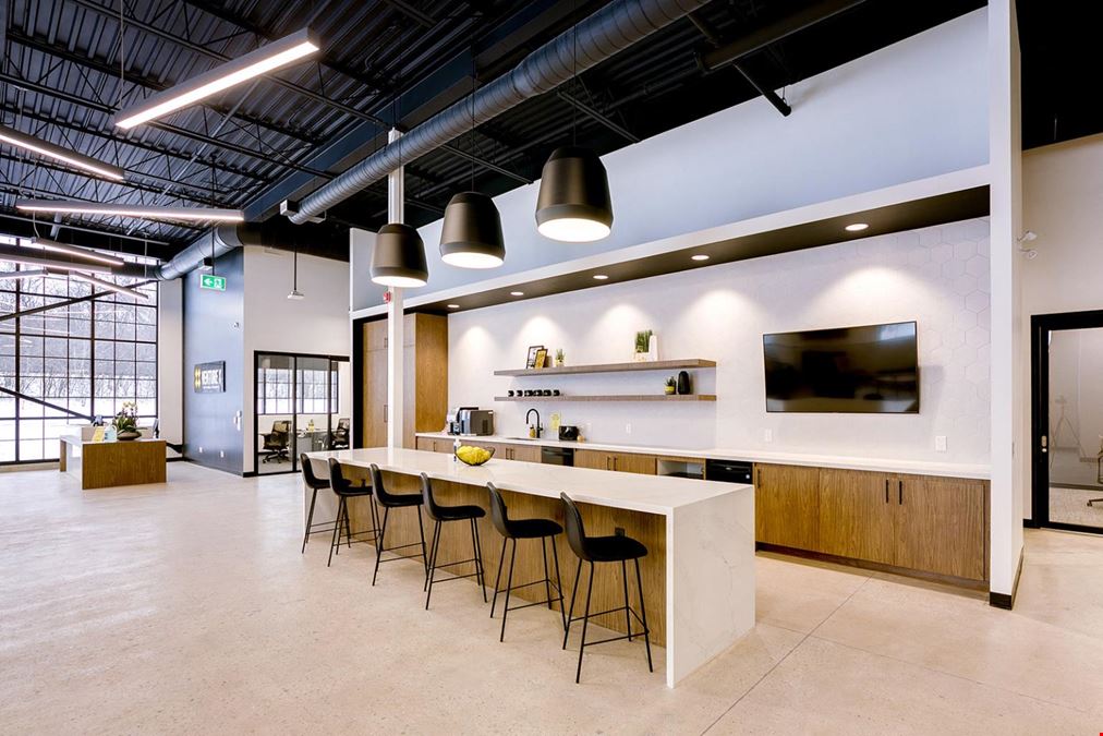 407 Iroquois Shore Rd