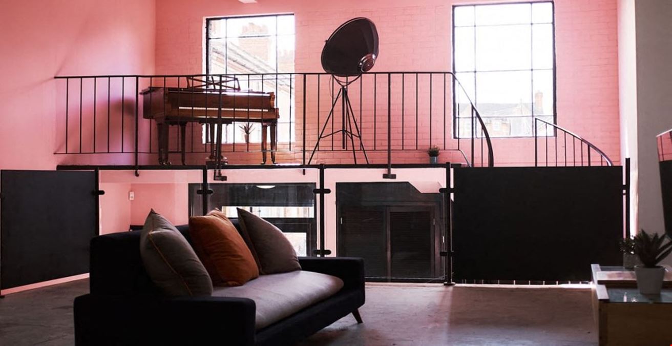 Our Neighbourhood - Canal House