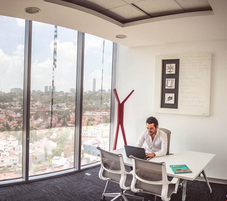 IOS Offices - Paseo Interlomas