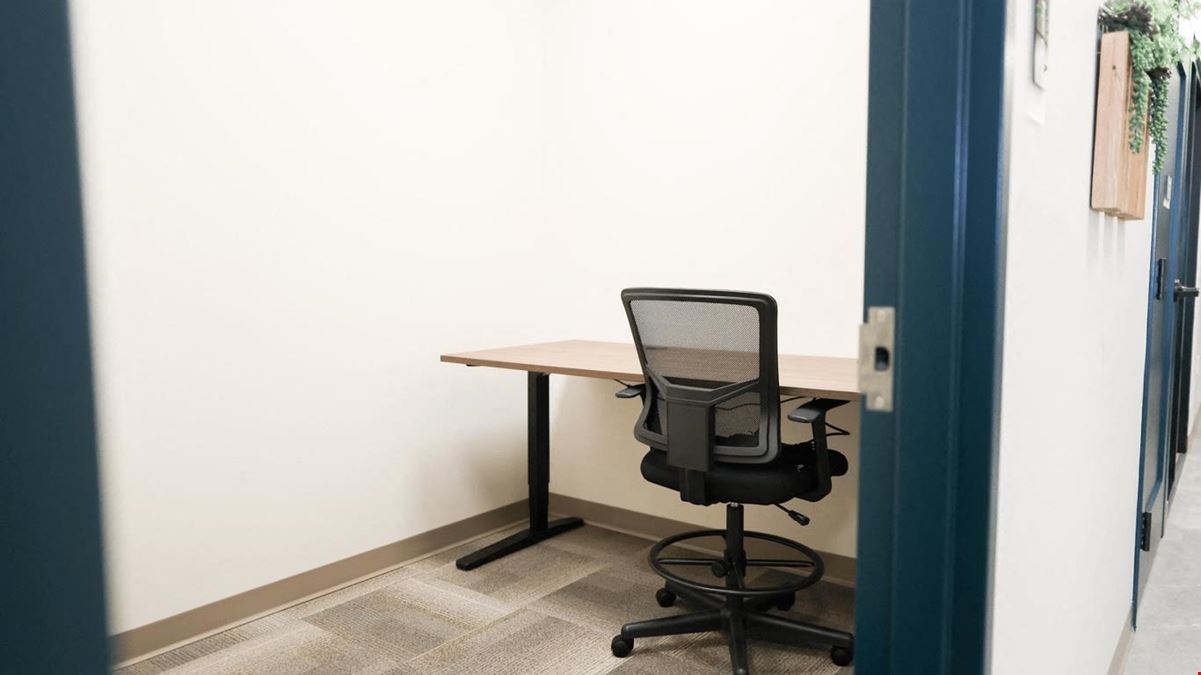 Hot Office