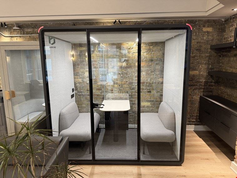 Meeting Booth