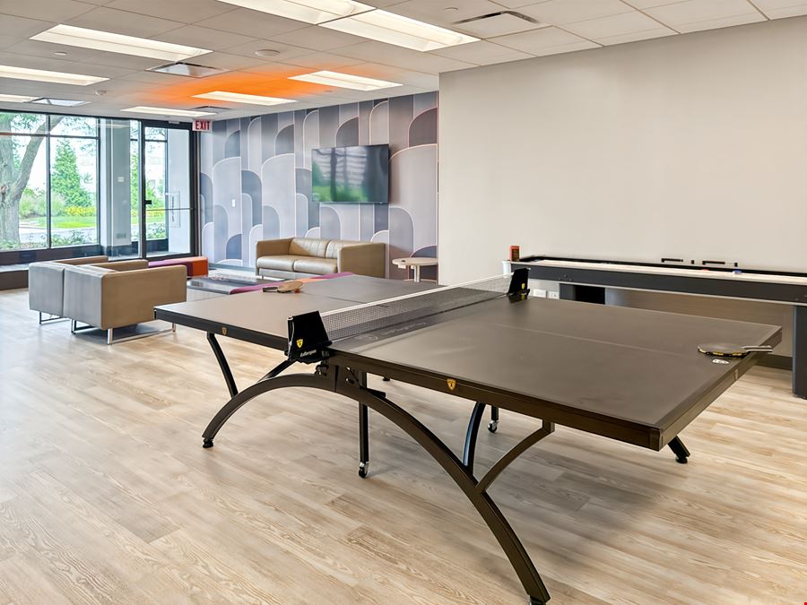 IL, Oak Brook - Regency Towers