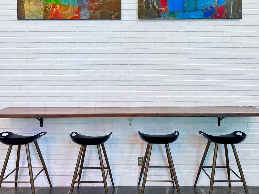 Charlotte - 3117 Whiting Avenue